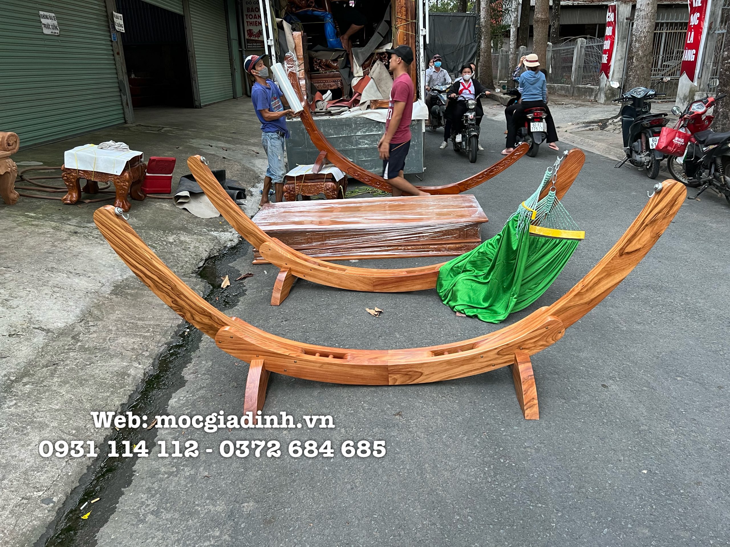 Giá võng gỗ gõ không chạm