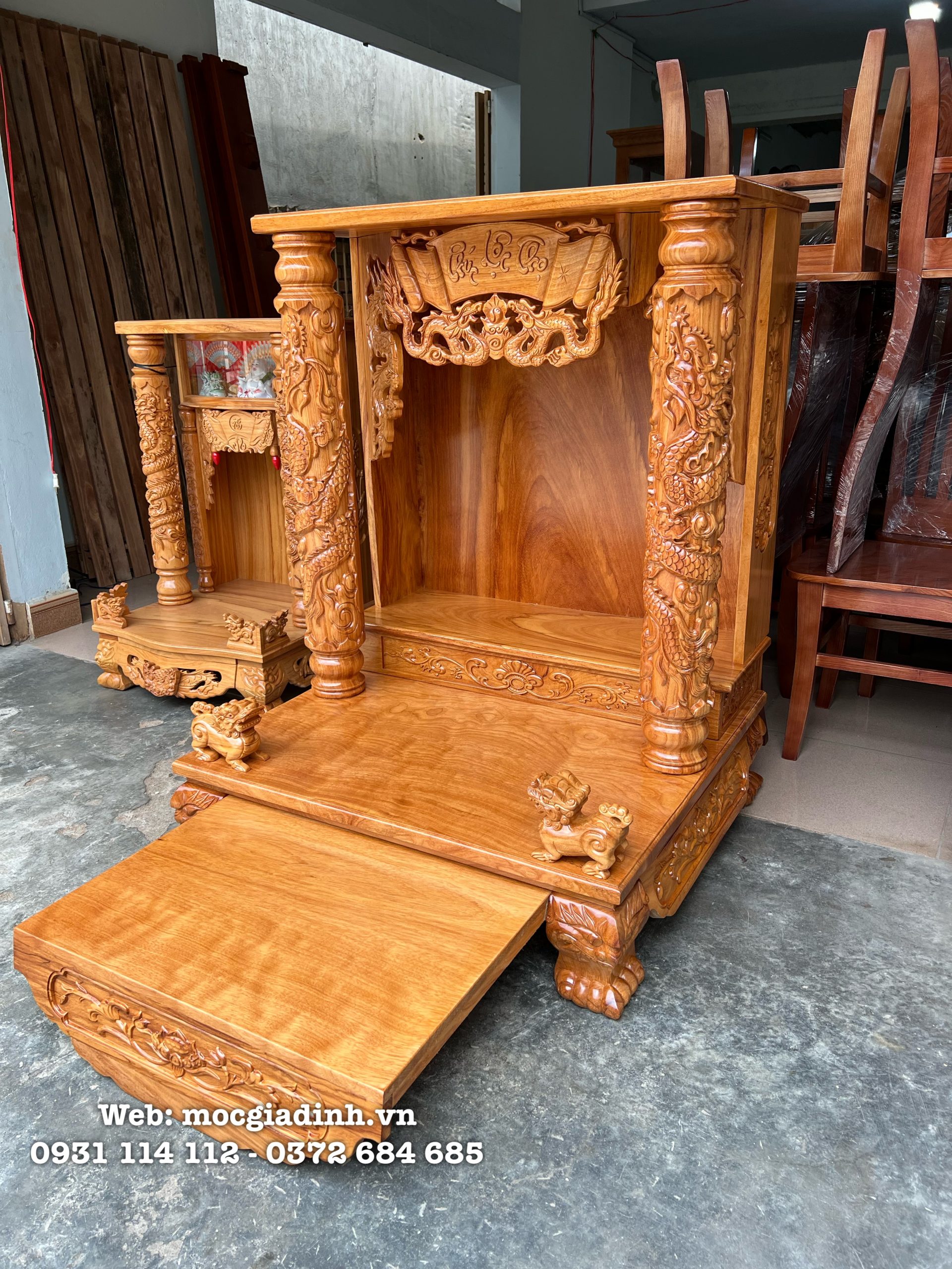 Bàn thờ ông địa