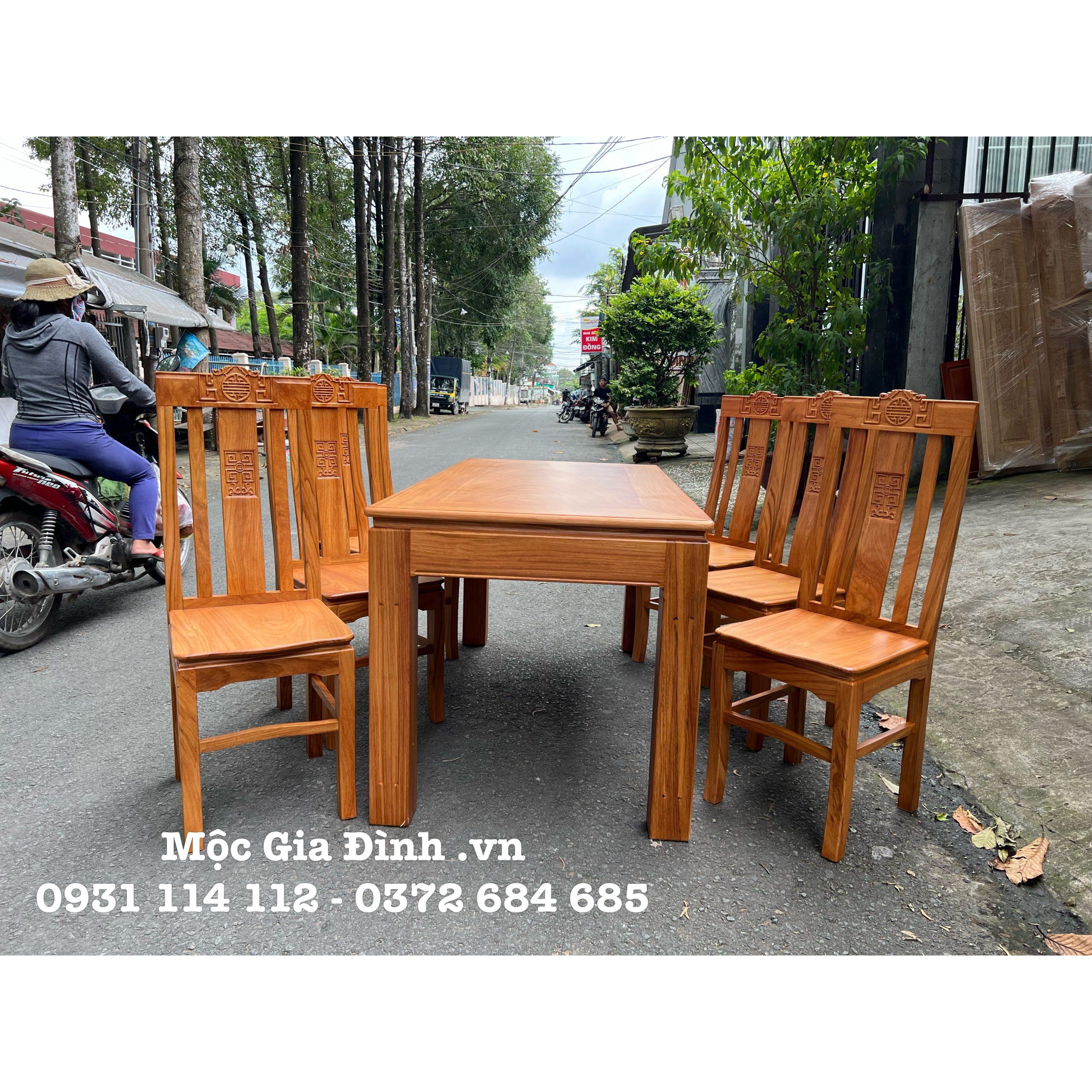 C07DB94C-4BDD-4B56-B518-E988F381BDD8 Bàn ăn Gõ Chân Vuông 6 ghế gỗ quý