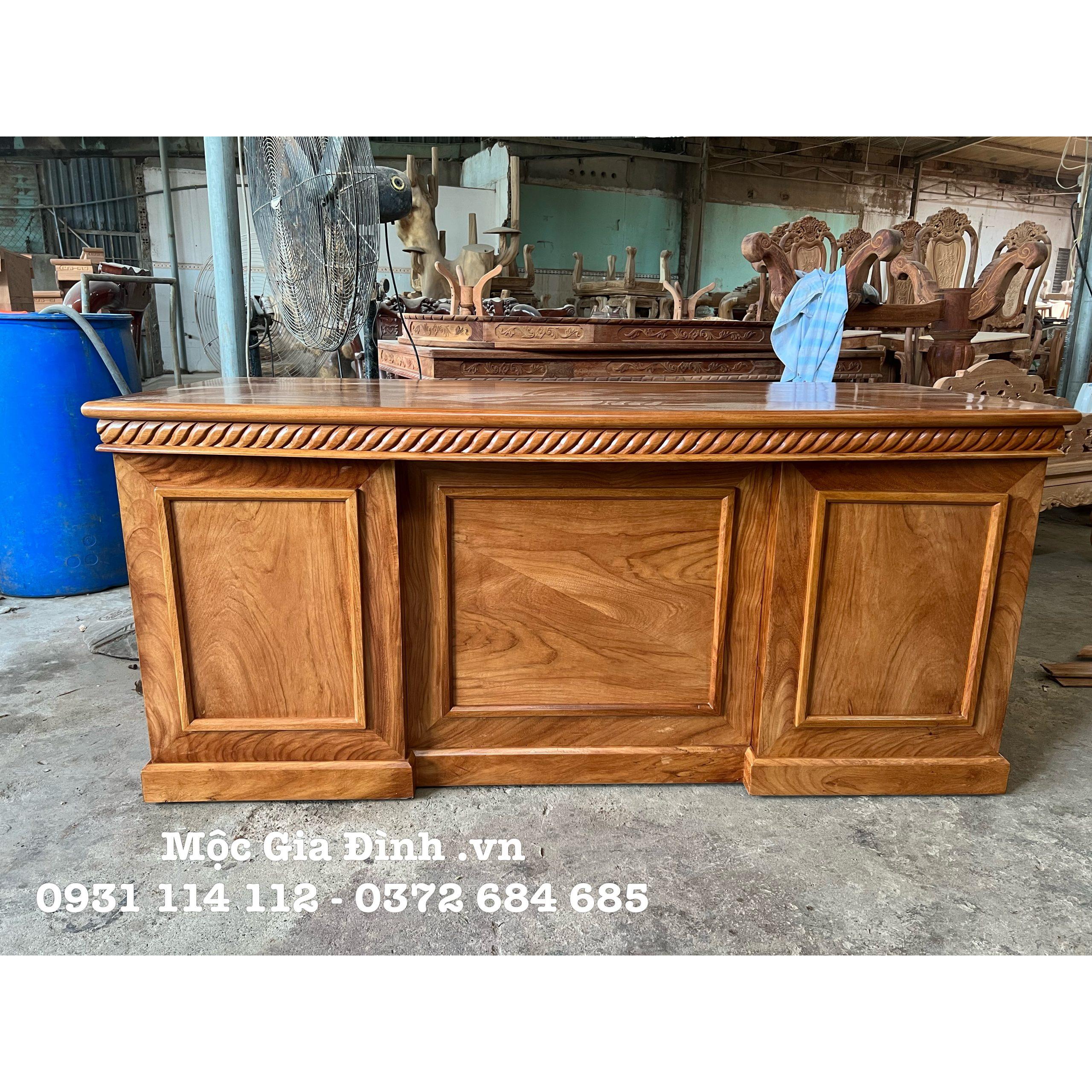CABCB70B-549C-46F7-9828-148CCD3B5059 Bàn làm việc Gõ Đỏ Giám Đốc 1.8m đơn giản