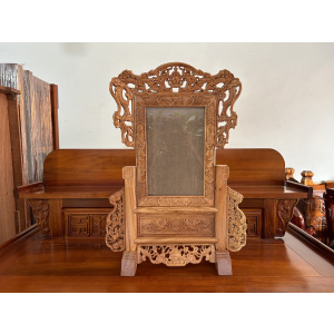Khung ảnh thờ Gõ Đỏ Viền Gấm hiện đại