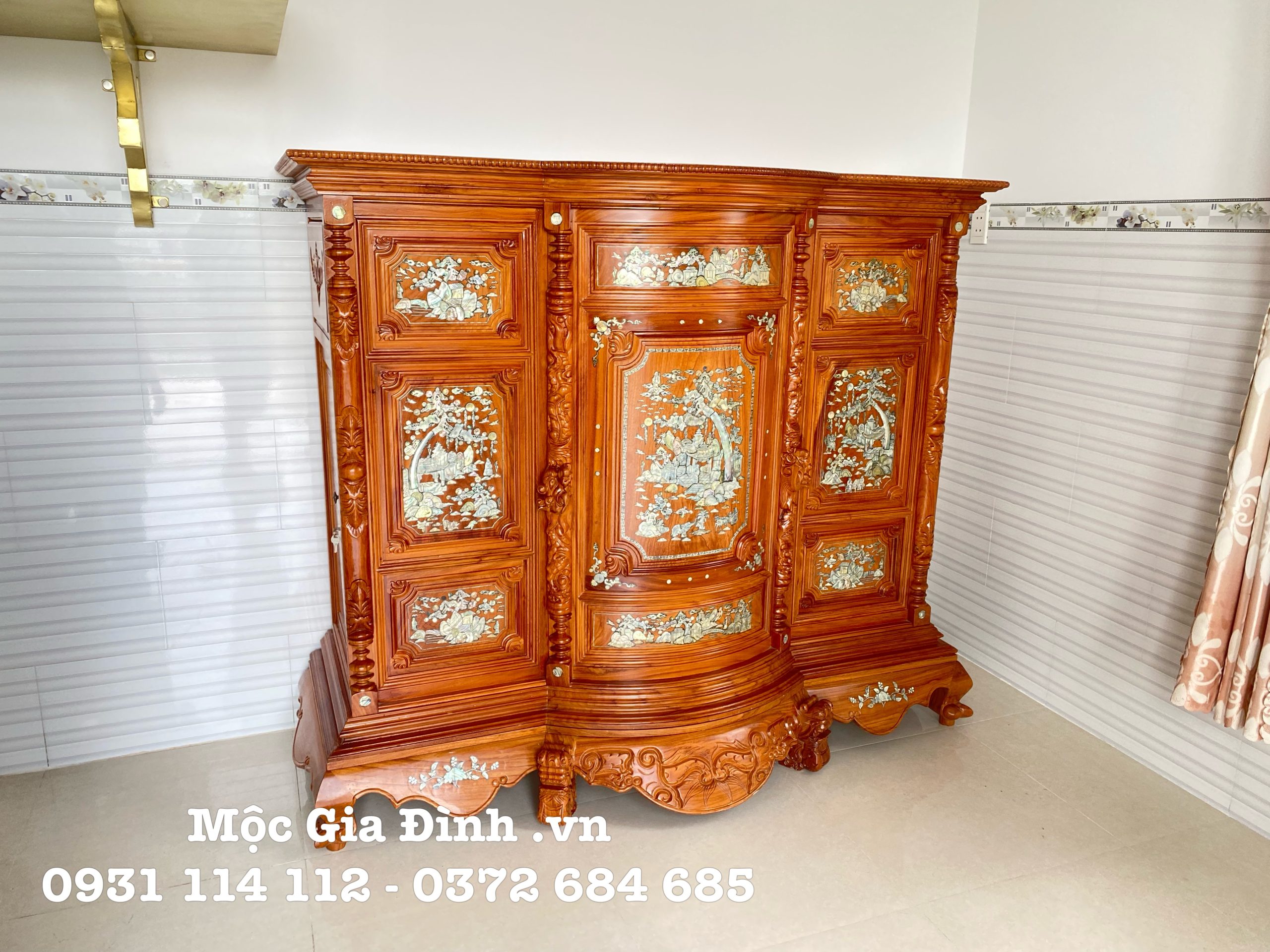 303646A9-1FED-4AF8-91D6-1E42F8B0F6F9 Tủ thờ Gõ Đỏ Phệ Cẩn Trai 1.8m cao cấp