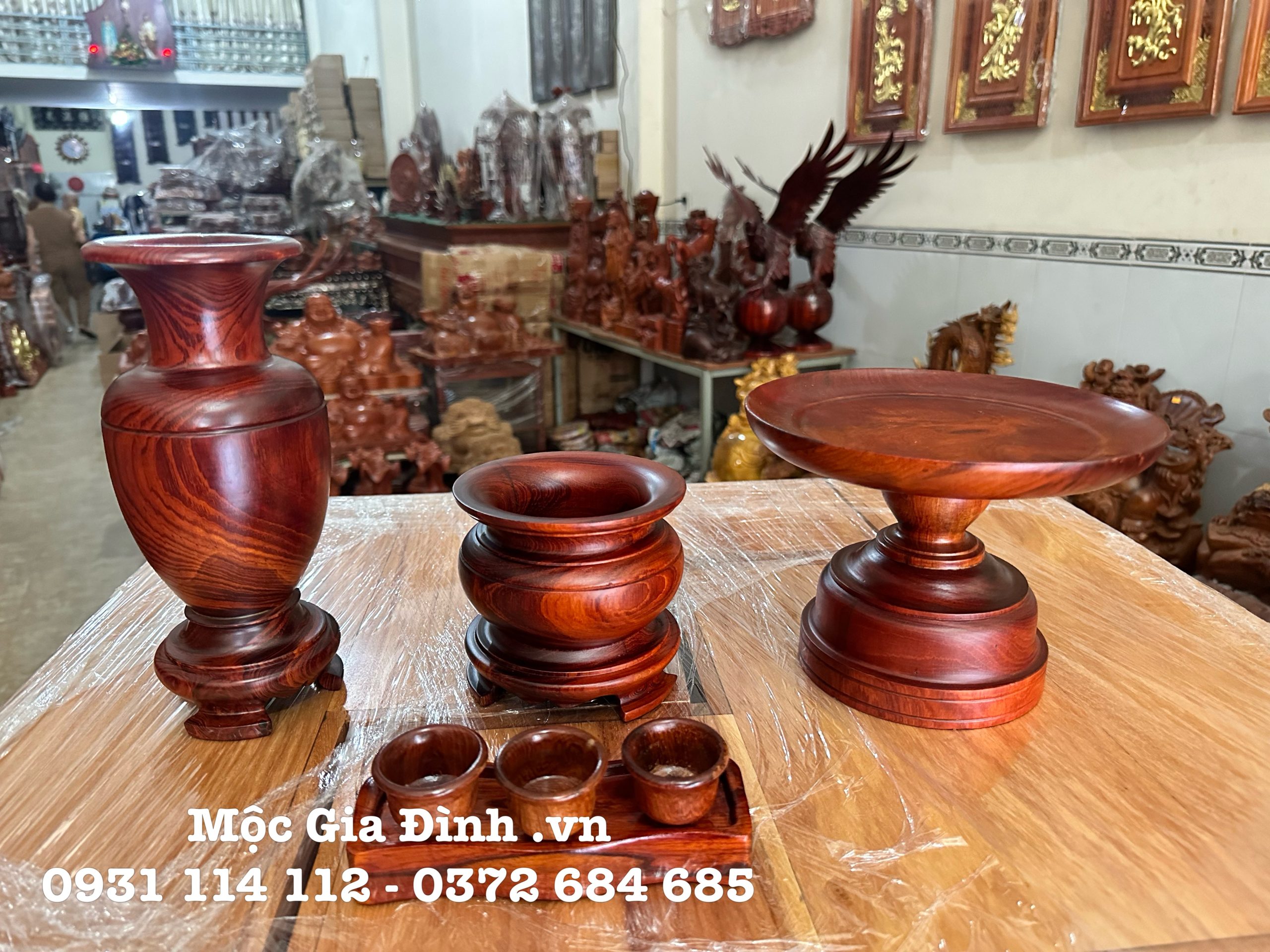 3B2A85D8-3CC5-456D-97C7-7C583B99D7E1 hiện đại