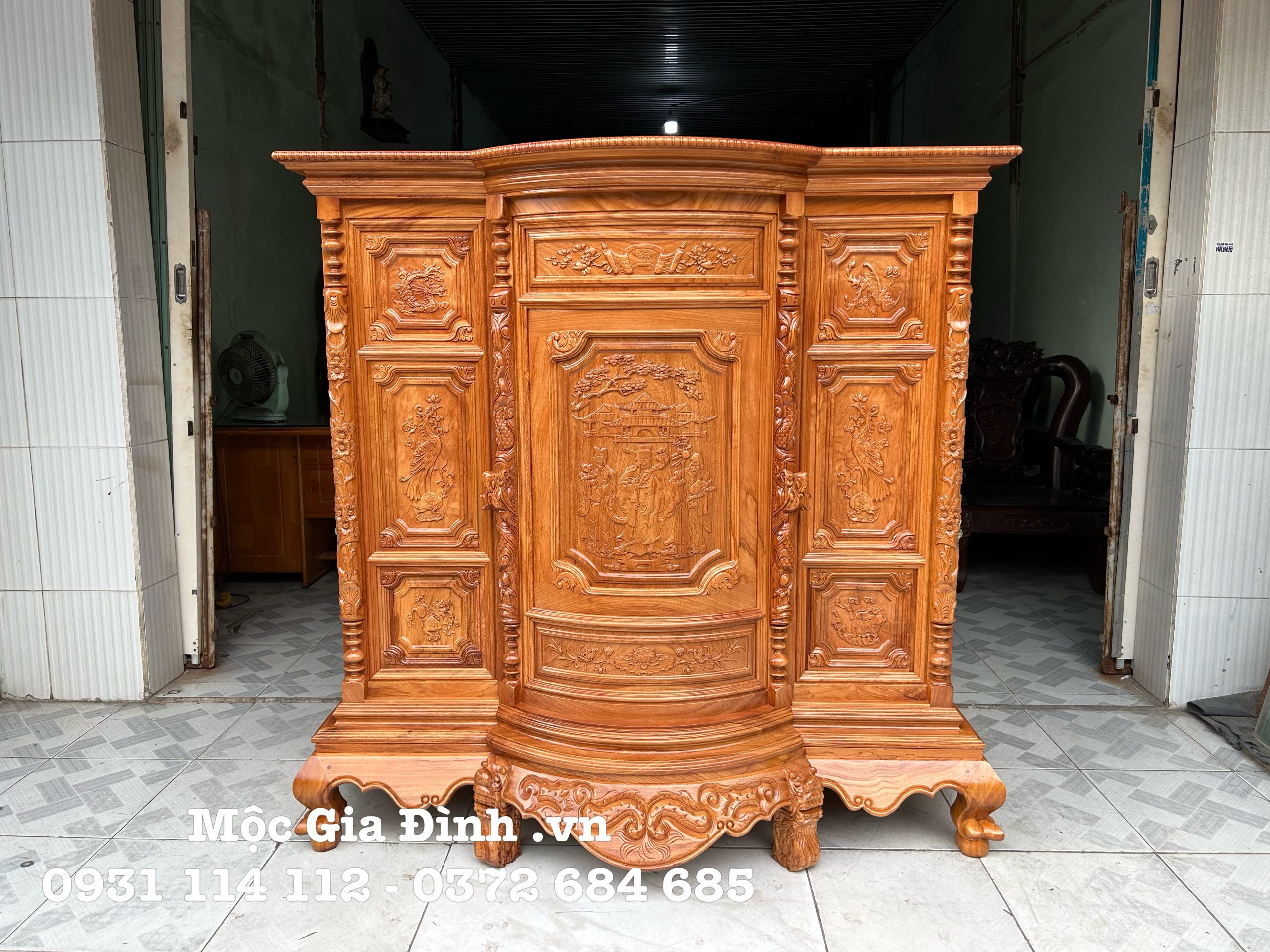 IMG_5038 Tủ thờ Bụng Phệ Chạm Tam Đa Gõ Đỏ Toàn Bộ