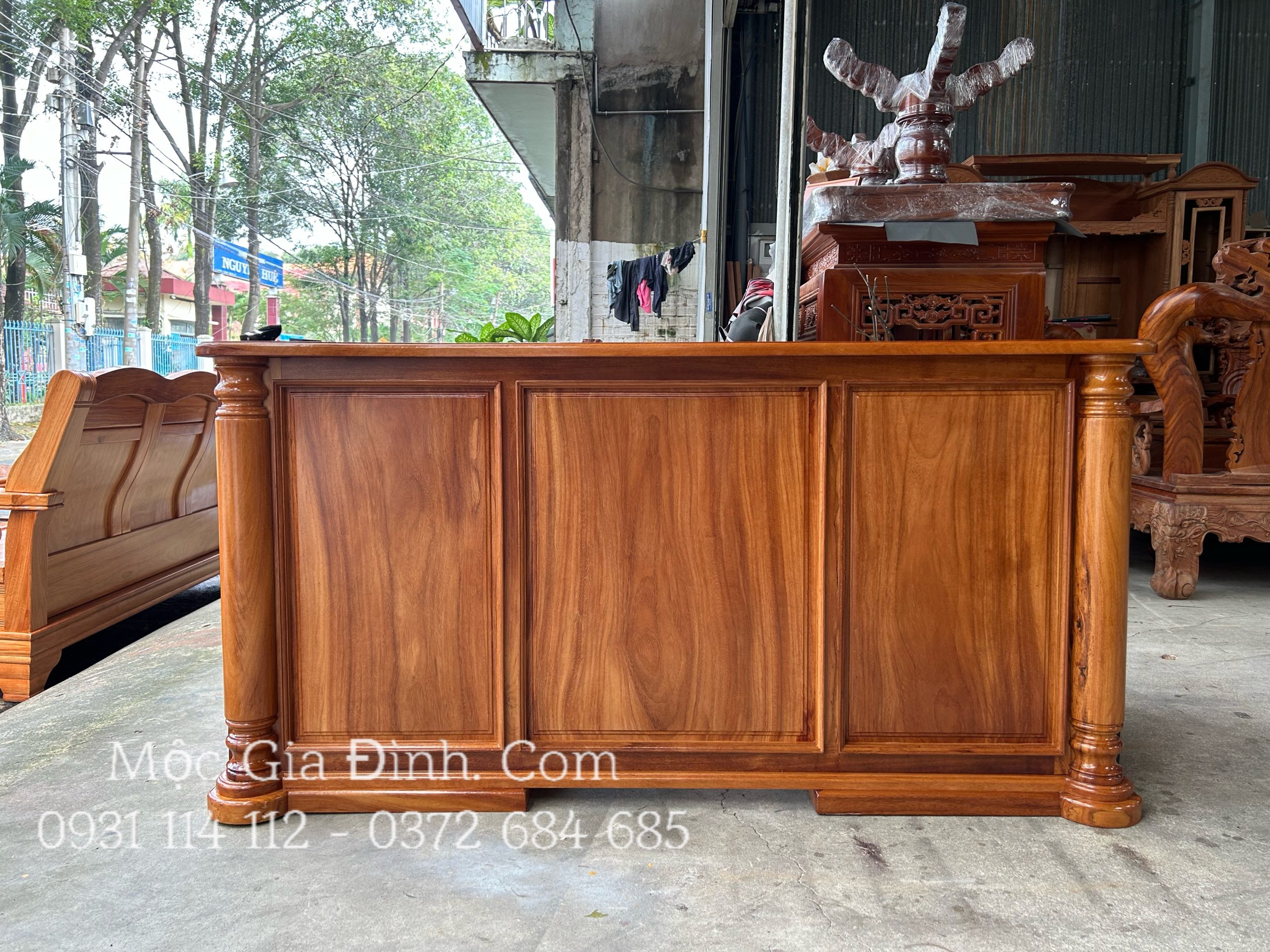 IMG_6301 Bàn làm việc Gõ Đỏ Trám Thẳng cho sếp