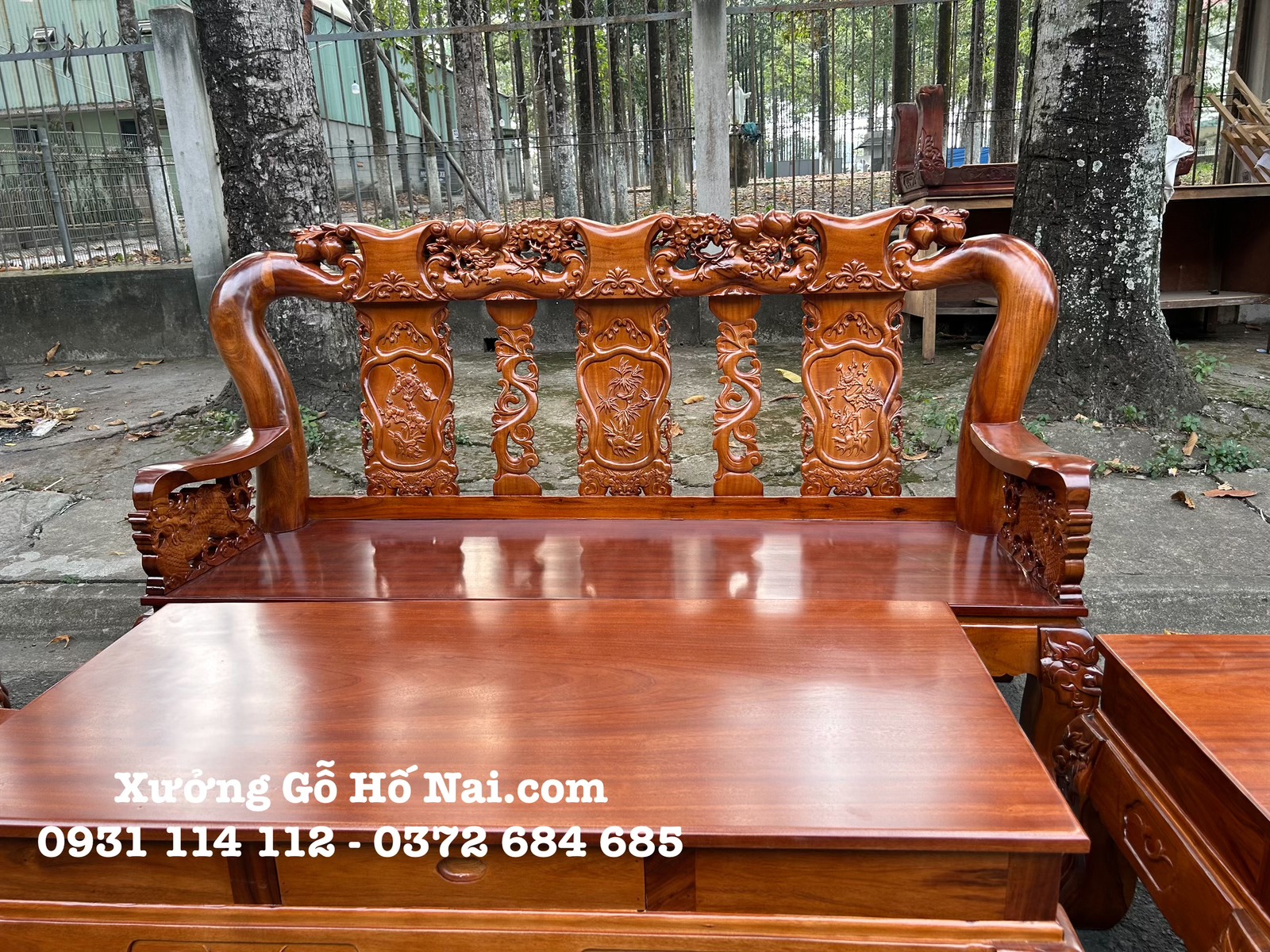 bàn ghế gỗ tràm tay 12