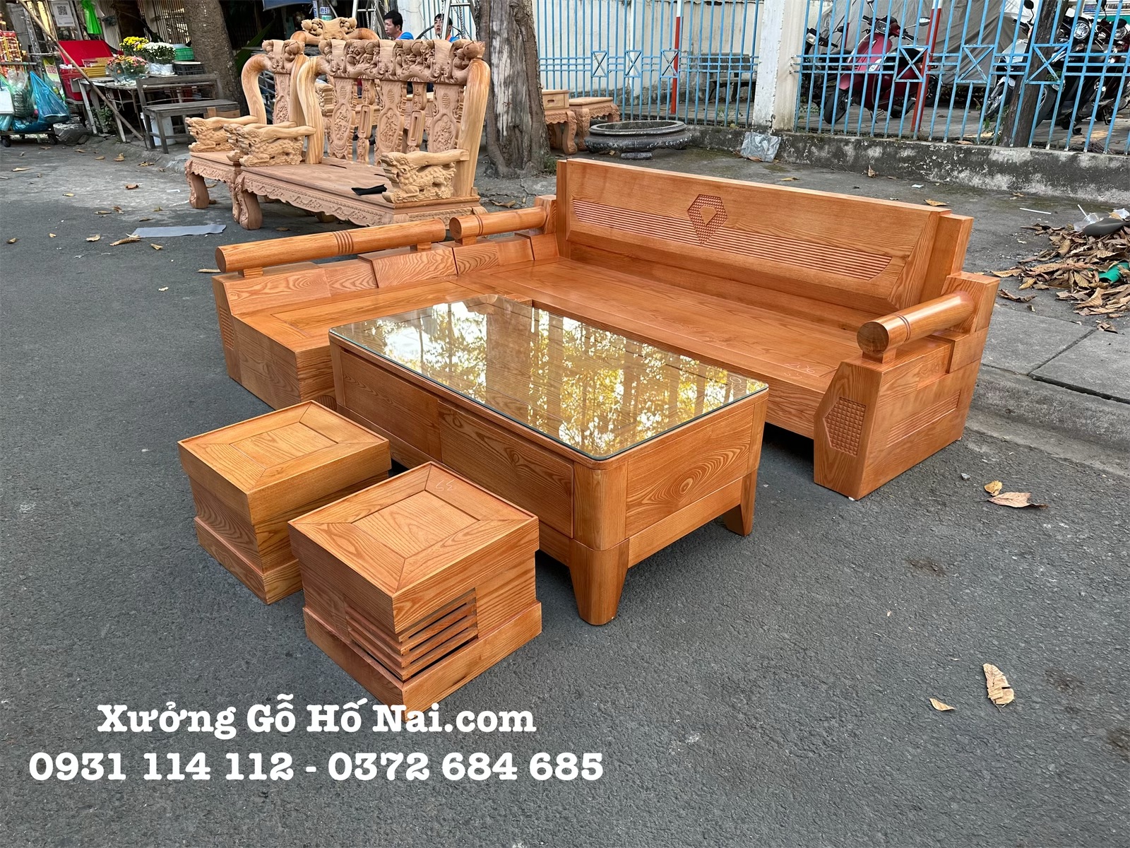 eZy Watermark_22-01-2024_02-48-03-6230PM Bộ bàn ghế Góc Sồi Kim Cương hiện đại