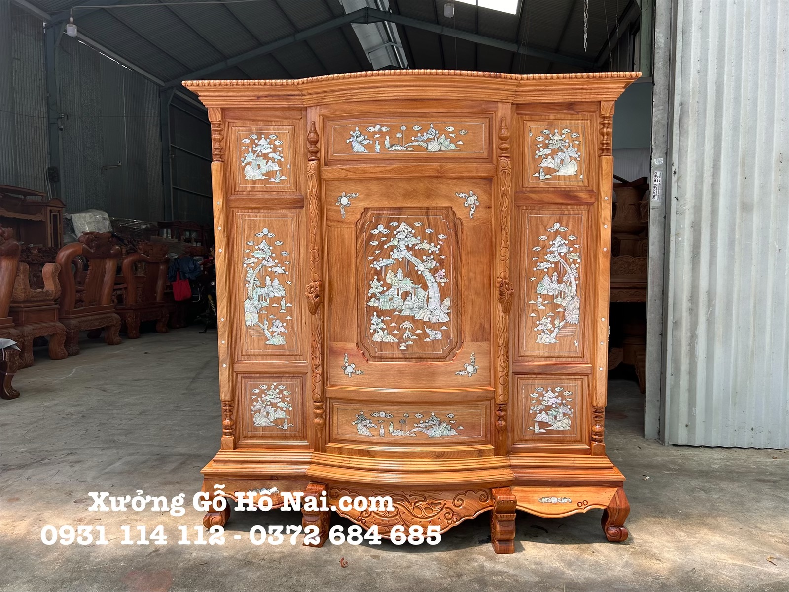 eZy Watermark_08-06-2024_04-02-15-3130PM Tủ thờ Gõ Đỏ 6 chân Cẩn Trai